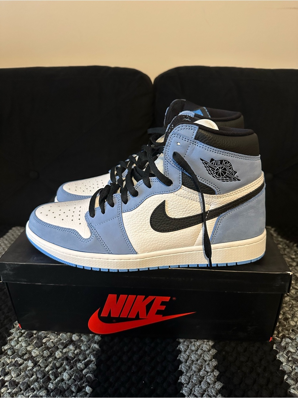 Nike Air Jordan 1 Men's High-Top Sneakers in University Blue, White & Black